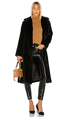 ПАЛЬТО MONA ИЗ ИСКУССТВЕННОГО МЕХА MONA Apparis $252 