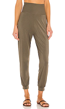 ДЖОГГЕРЫ BUTTER Commando $138 