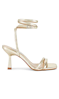 САНДАЛИИ KYRAH Steve Madden $100 