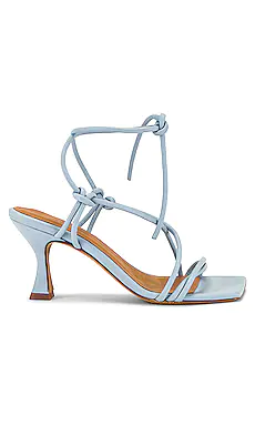 БОСОНОЖКИ KNOTTED TORAL $234 